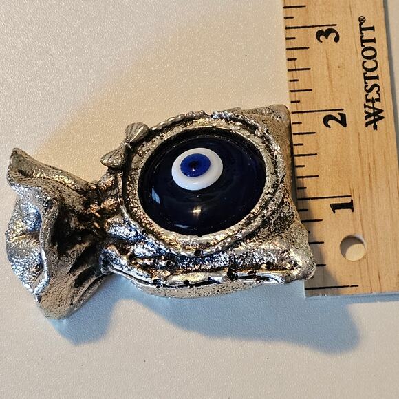 Vintage Turkish Evil Eye Paperweight Silver Metal and Blue Glass - Picture 9 of 9